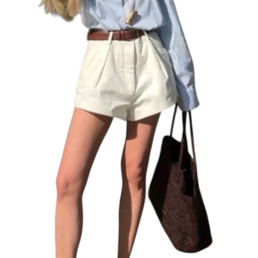 Zara Collection Pleated Shorts Size L Ecru Cotton Travel Minimal Classic NWT